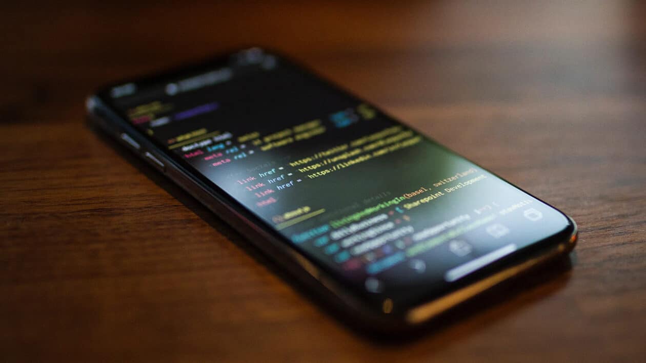 Arma Digital: Exploit de iPhone Revela Riscos Globais
